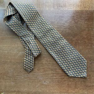 Robert Talbott Gold and Black Geometric Medallion Pattern Silk Tie 3 5/8" X 58"
